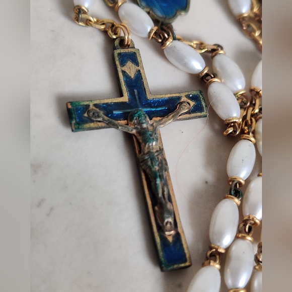 Vintage Enamel and Pearls Rosaries - Picture 10 of 10